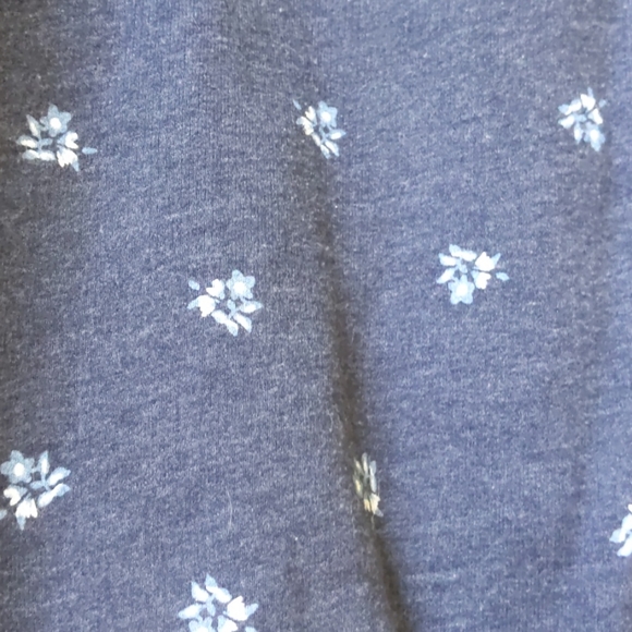 Old Navy floral sweatshirt - Picture 2 of 3